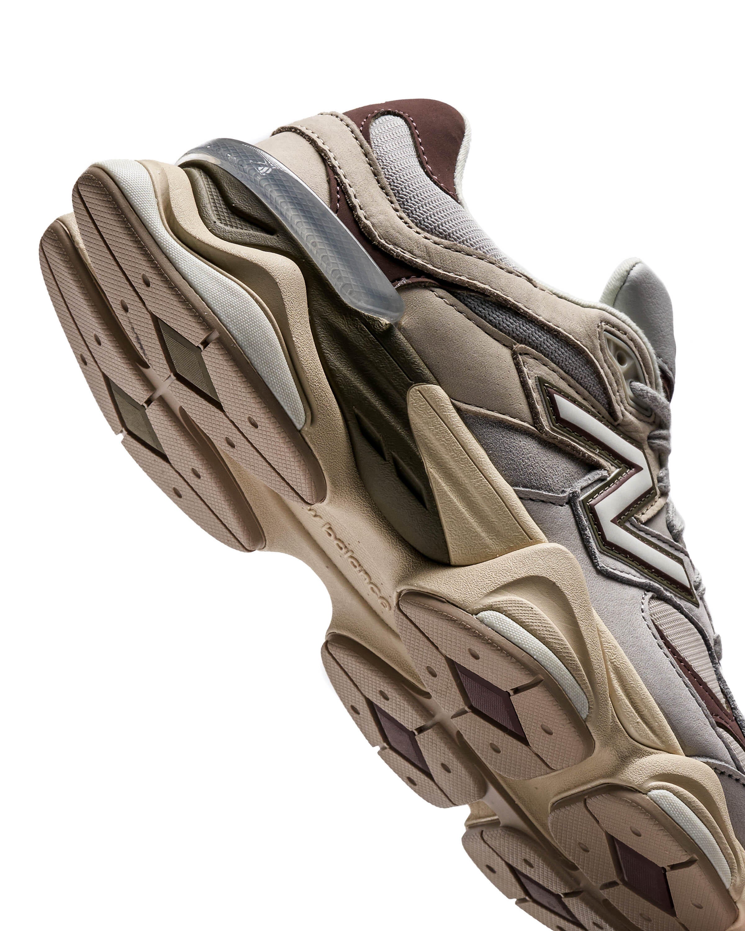 New Balance 9060 - Grey Matter