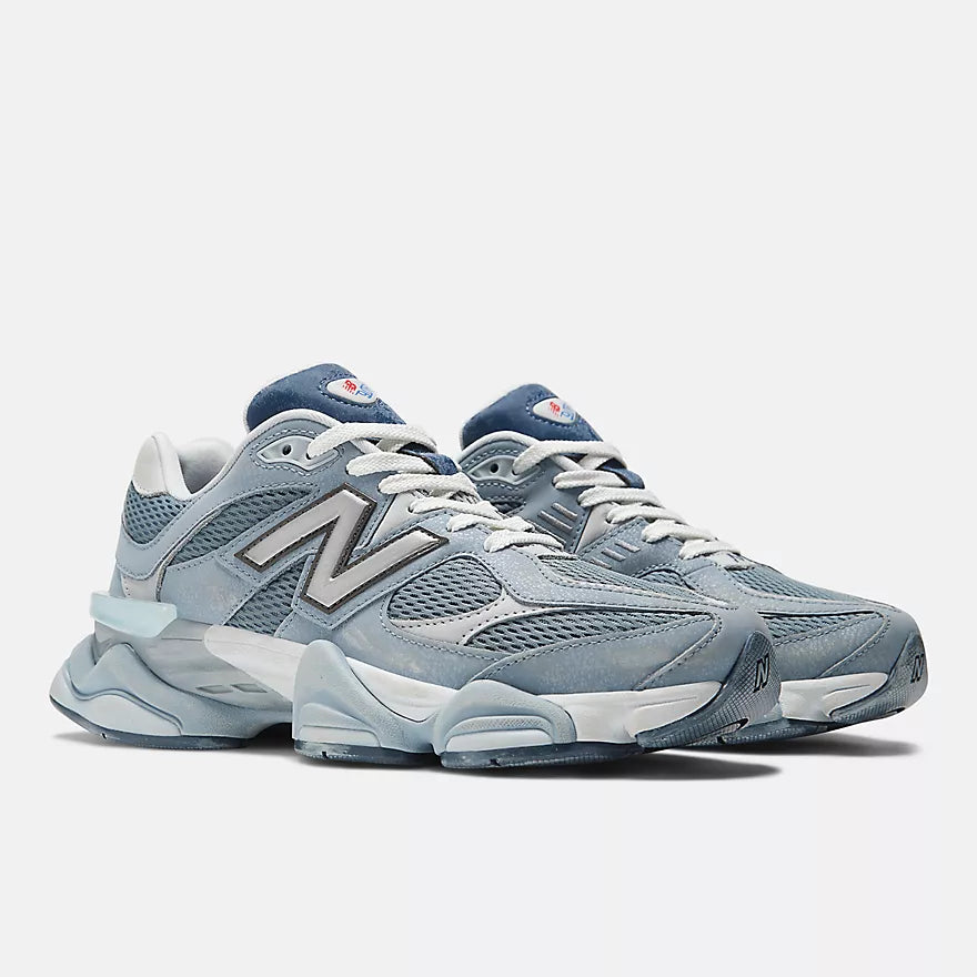 New Balance 9060 - December Sky